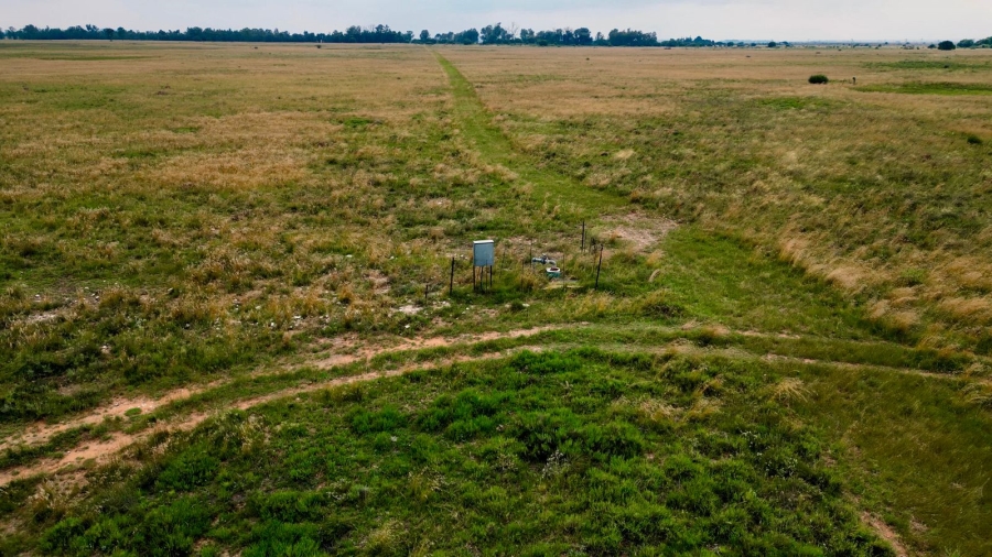 8 Bedroom Property for Sale in Bloemfontein Rural Free State